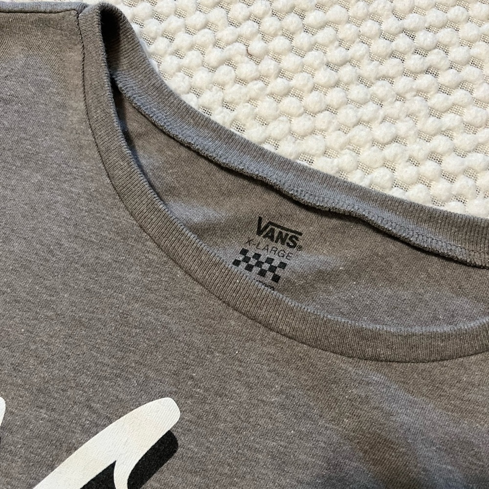 Vans Top - Picture 3 of 5